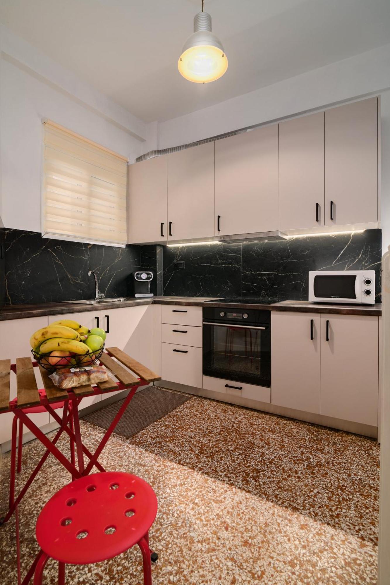 Venias Two-Bedroom Apartment Kallimarmaro And Zappeio Area أثينا المظهر الخارجي الصورة